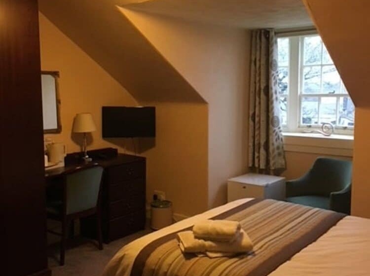 ベッドアンドブレックファースト Crown Guesthouse