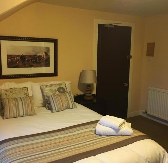 ベッドアンドブレックファースト Crown Guesthouse