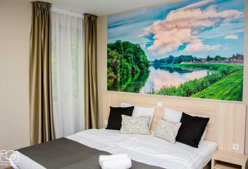 فندق Erzsébet Szálló