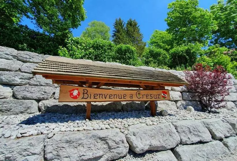 Hotelli Le Vieux Chalet