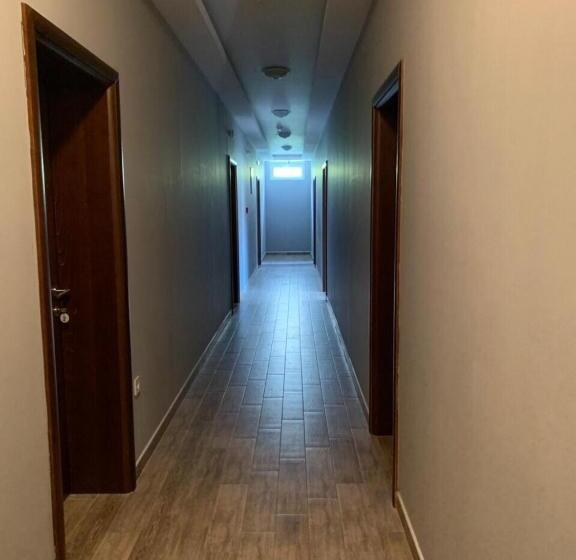 هتل Mountain View Inn