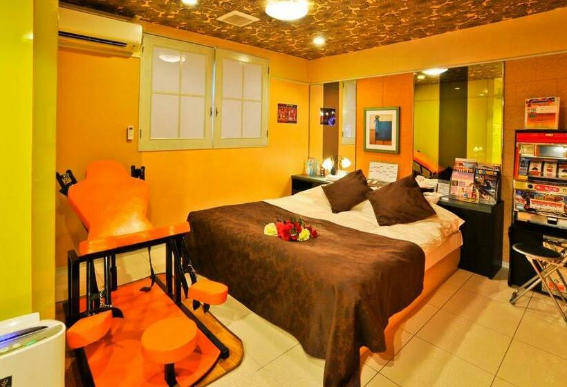 בית מלון כפרי Omochabako