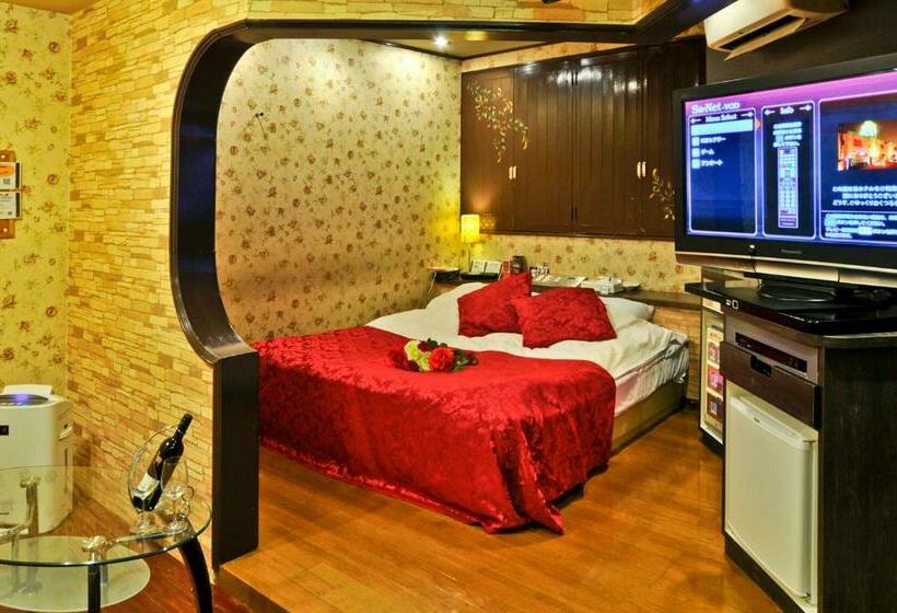 בית מלון כפרי Omochabako