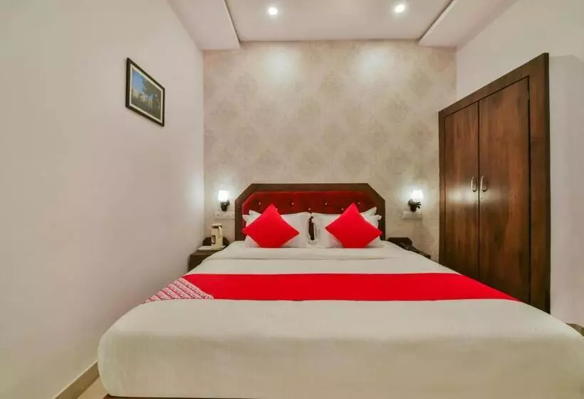 ホテル Oyo 40796 Banjara Luxury Stay