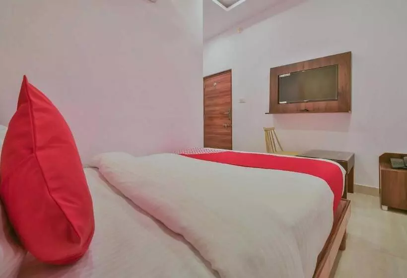 ホテル Oyo 40796 Banjara Luxury Stay