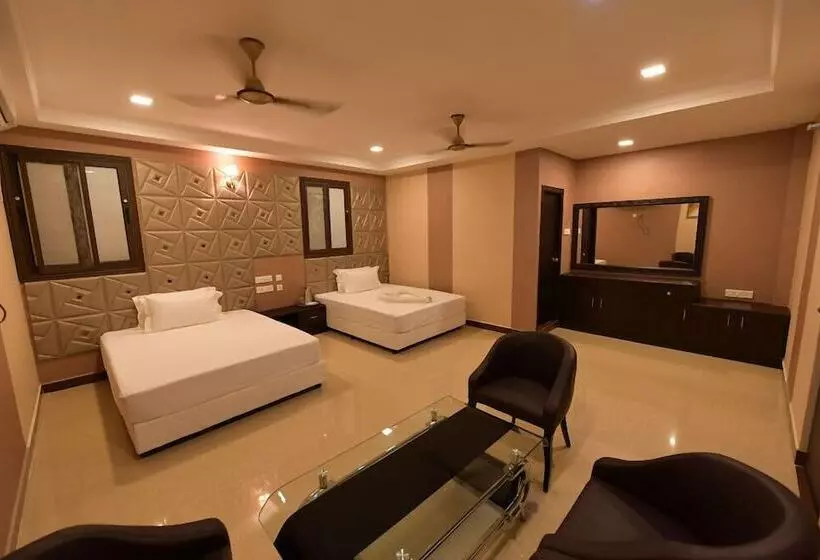 ホテル Sampath
