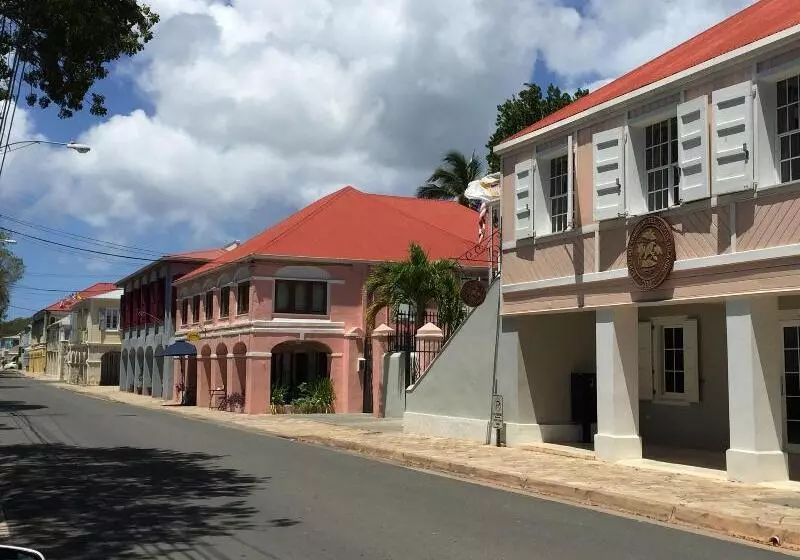 هتل The Frederiksted