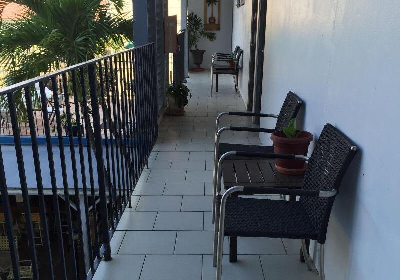 هتل The Frederiksted