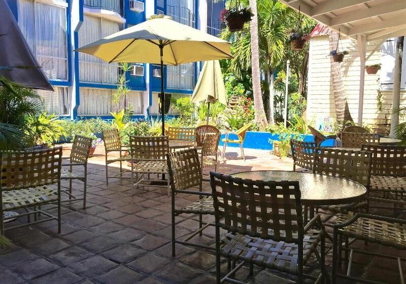 هتل The Frederiksted