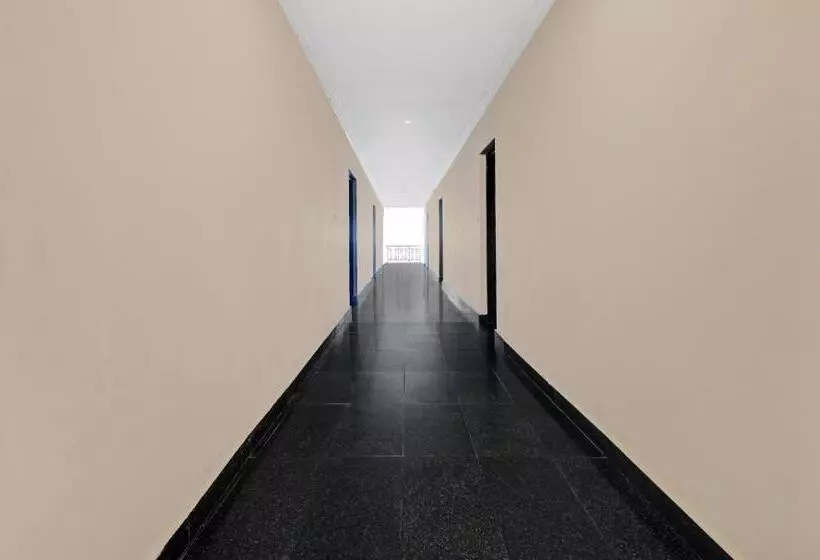 Itsy Hotels The Waters Edge Beach Resort