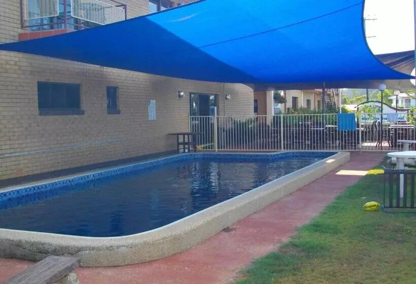 Kurrimine Beach Motel