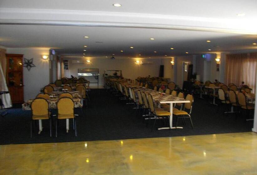 Kurrimine Beach Motel