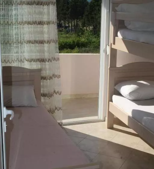 پانسیون Apartments Nuna