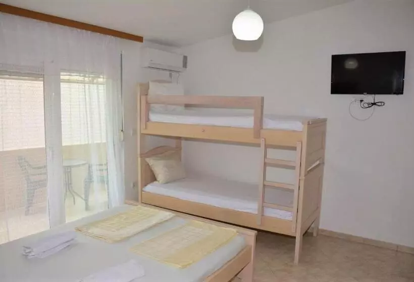 پانسیون Apartments Nuna