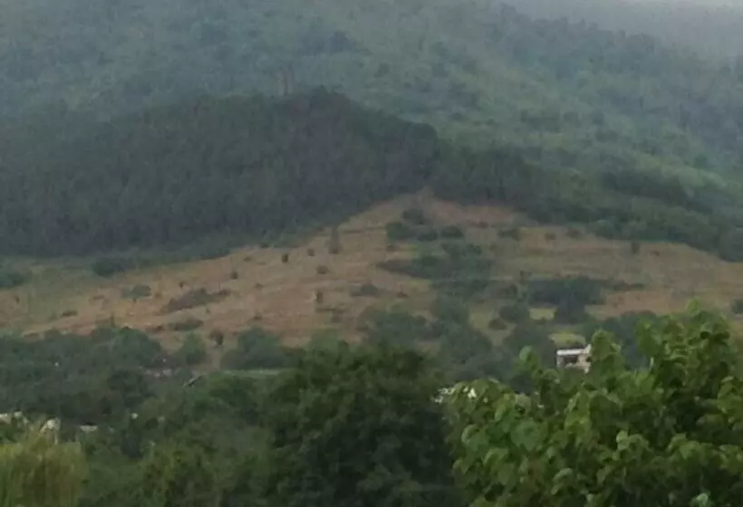 پانسیون Em&ri Guest House In Odzun