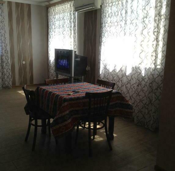 Pensão Em&ri Guest House In Odzun