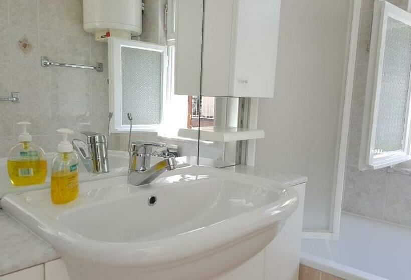 پانسیون Guest House Izola