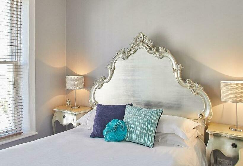 بنسيون Hudsons