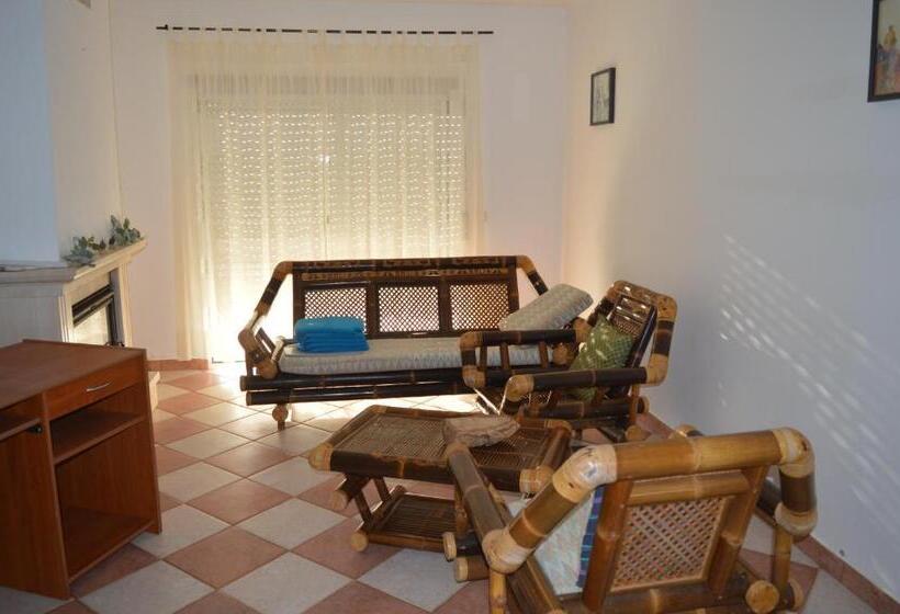 بنسيون Ricardo Holidays At Nazaré