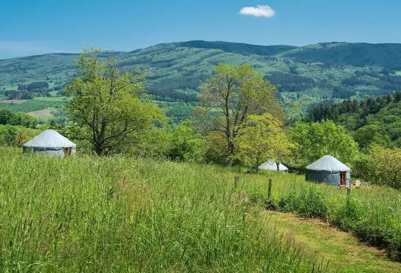 Majatalo Yourtissimo   La Maison Rouge