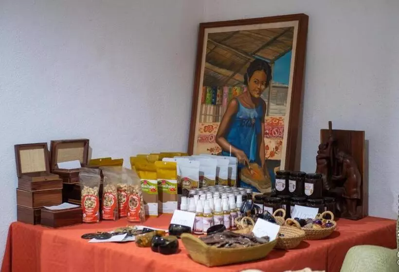 استراحتگاه Olympe De Bemaraha