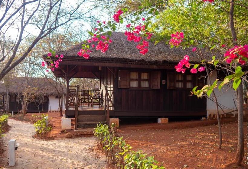 استراحتگاه Olympe De Bemaraha