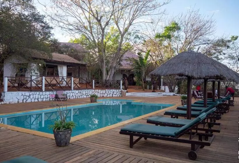 استراحتگاه Olympe De Bemaraha