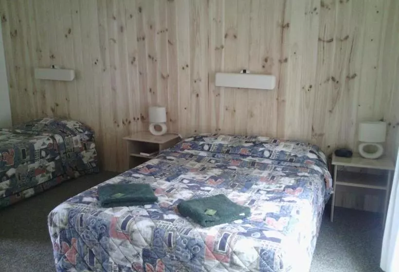 Snowy River Lodge Motel