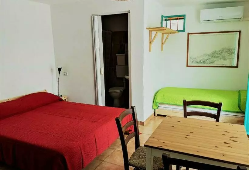 Aamiaismajoitus (B&B) Cala Vinagra House