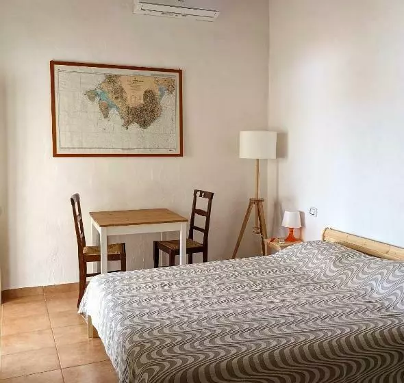 Aamiaismajoitus (B&B) Cala Vinagra House