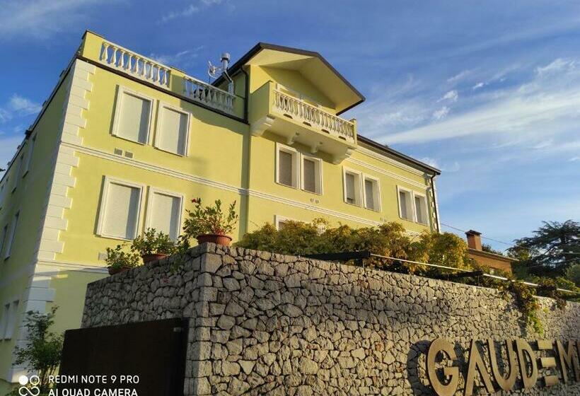 فندق Locanda Gaudemus Boutique