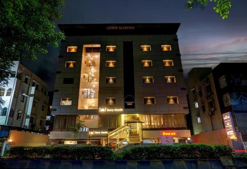 فندق Super Townhouse Oak Regal Inn Near Sant Tukaram Nagar Metro Station