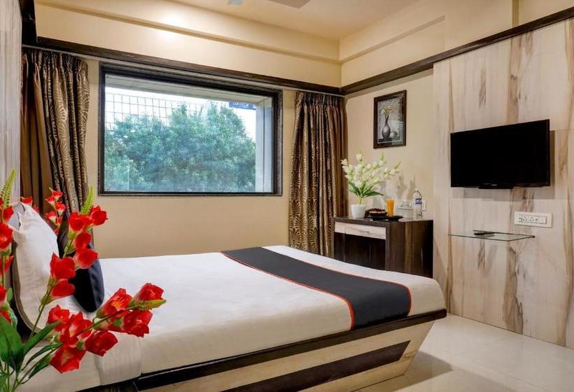 فندق Super Townhouse Oak Regal Inn Near Sant Tukaram Nagar Metro Station