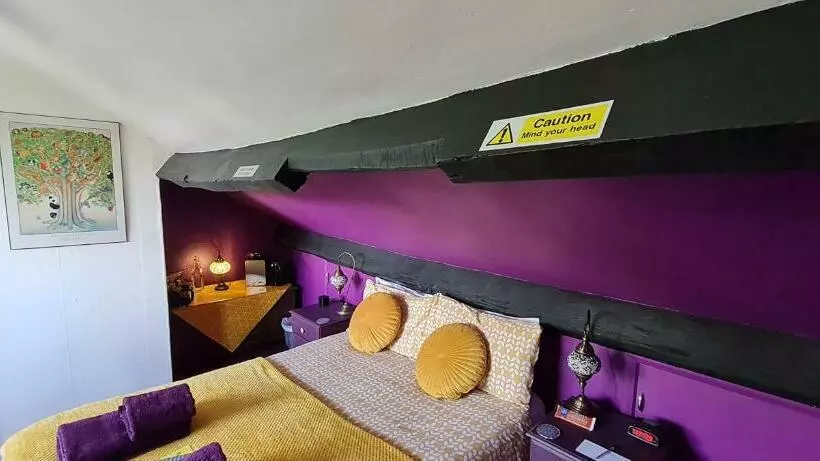 ペンション Holly Cottages