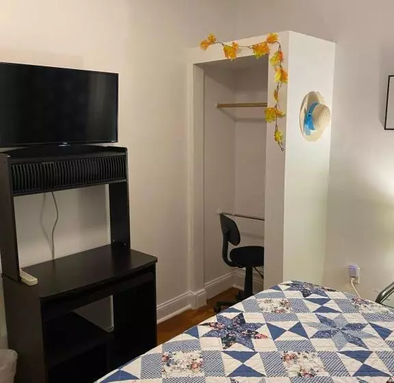 ペンション Hollywood Rentals Llc