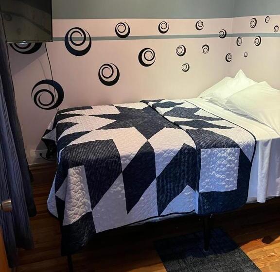 بنسيون Hollywood Rentals Llc