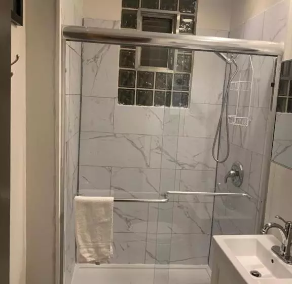 ペンション Hollywood Rentals Llc