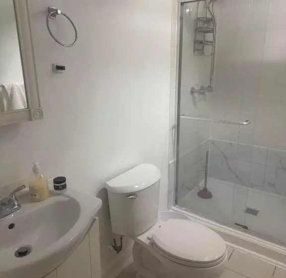 ペンション Hollywood Rentals Llc