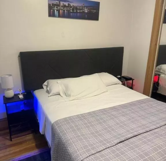 ペンション Hollywood Rentals Llc