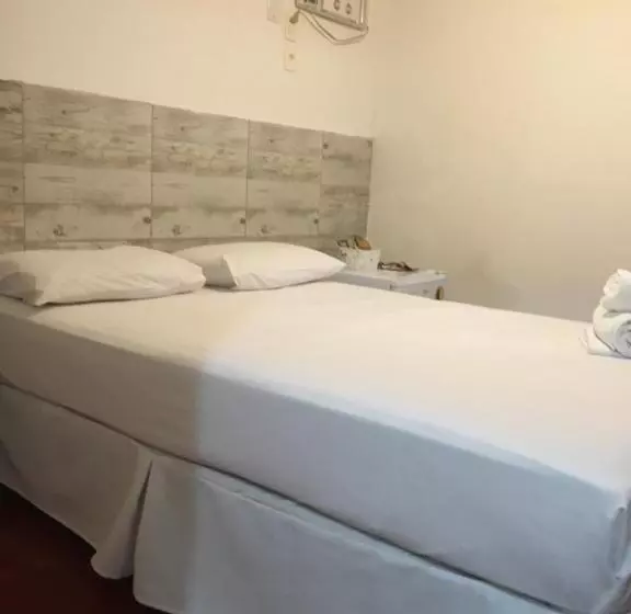 ペンション Pousada Poleto's