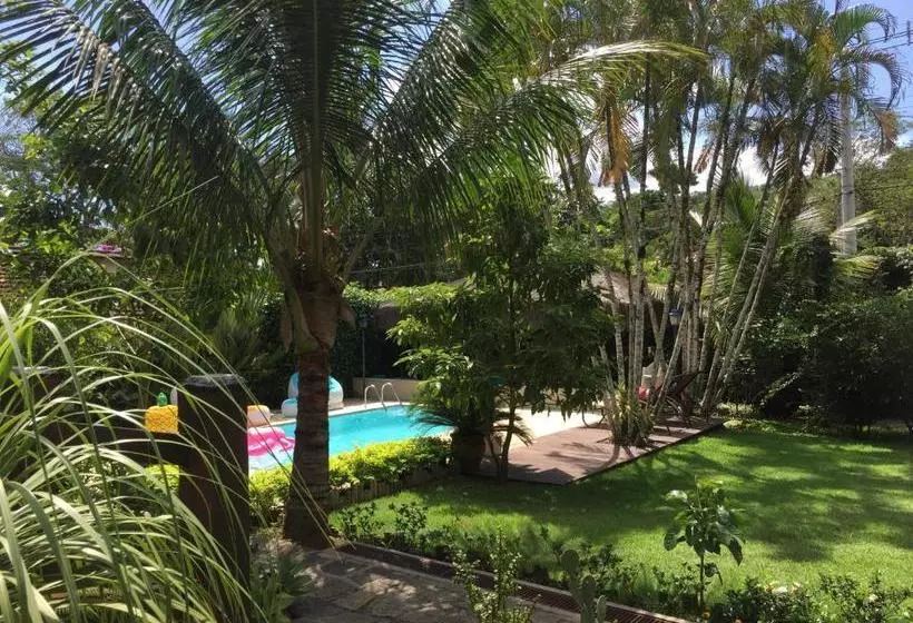 پانسیون Suítes Da Piscina