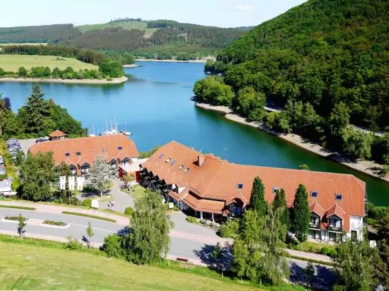 Göbel S Seehotel Diemelsee