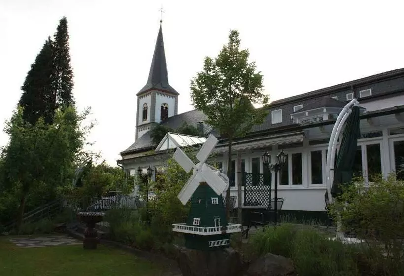 Отель Aggertal Zur Alten Linde