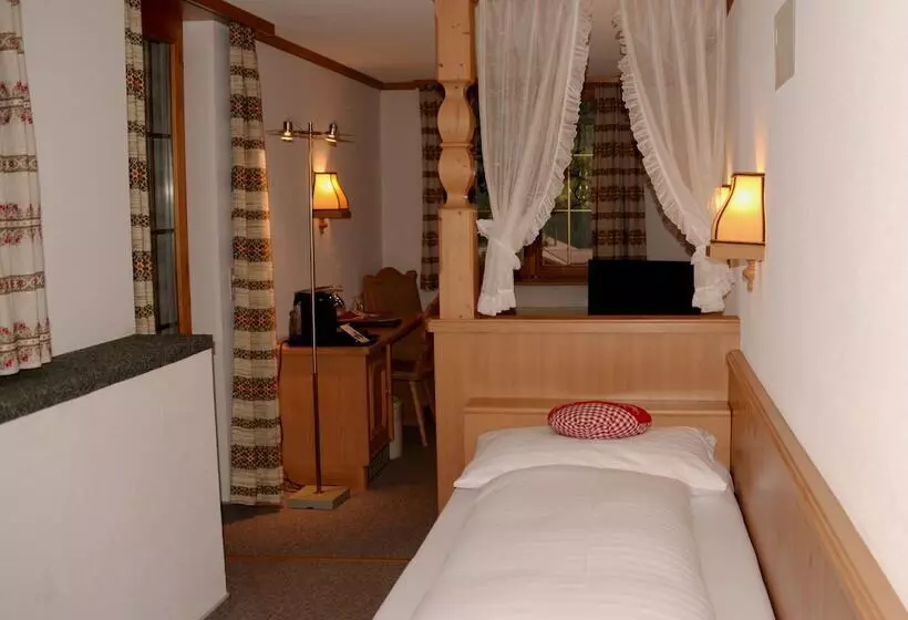 בית מלון כפרי Alpenhof