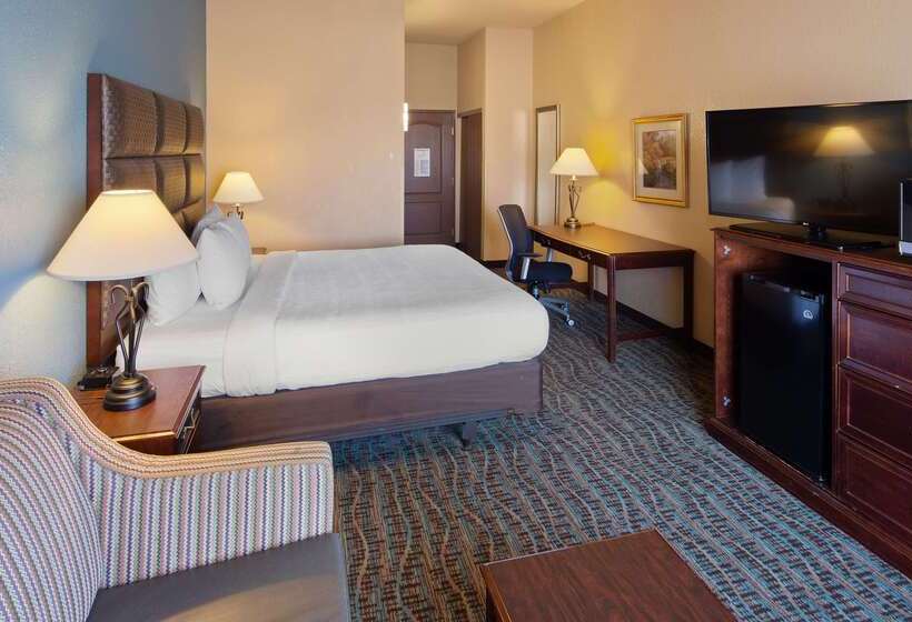 فندق Best Western Holiday Manor