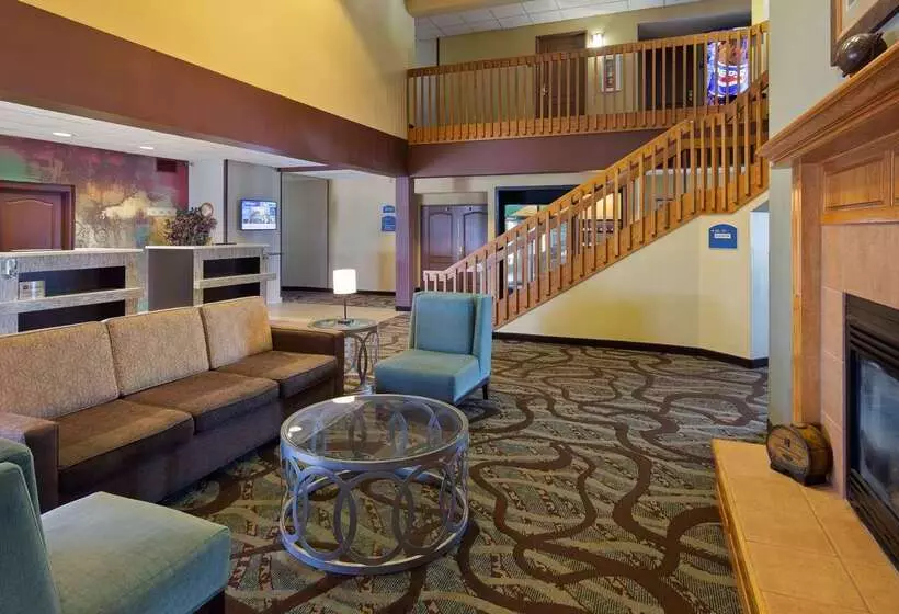 فندق Best Western Holiday Manor