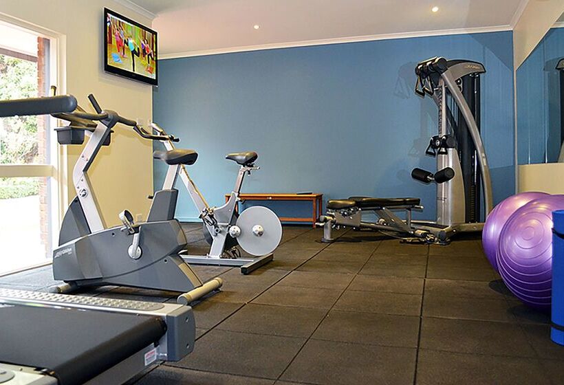 호텔 Best Western Plus Buckingham International