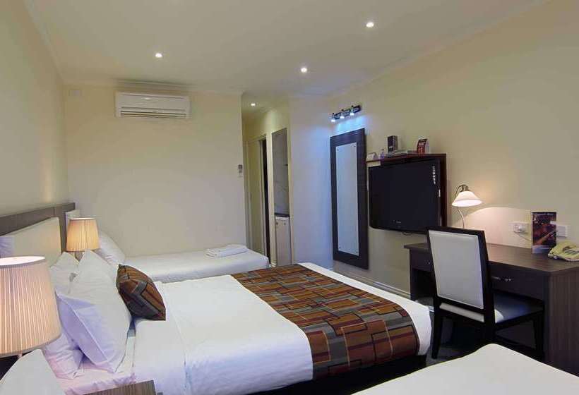 호텔 Best Western Plus Buckingham International