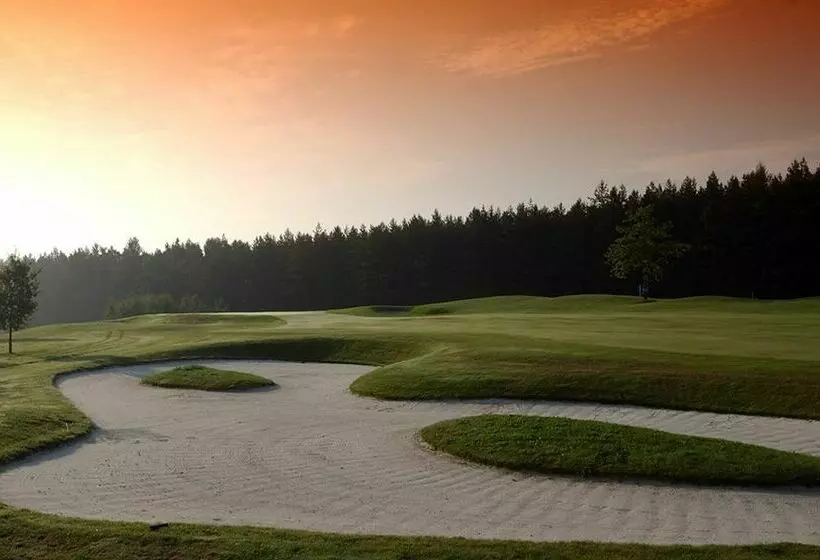 בית מלון כפרי Burg Wernberg