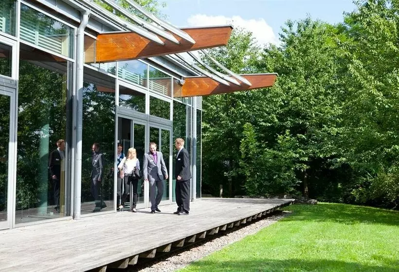 בית מלון כפרי Burg Wernberg